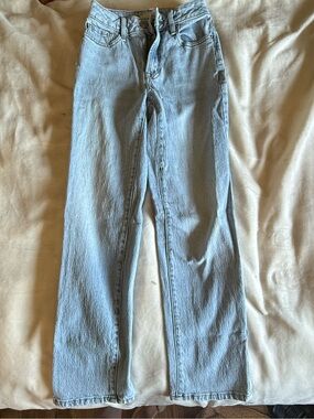 PacSun Light Blue Cropped Straight-Leg Jeans